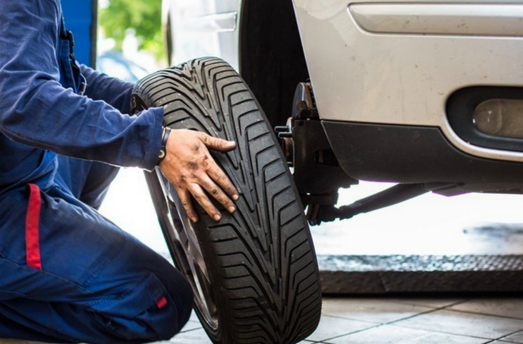 Miért fontos, hogy mindig megfelelő szezonális abroncs legyen a kocsinkon?