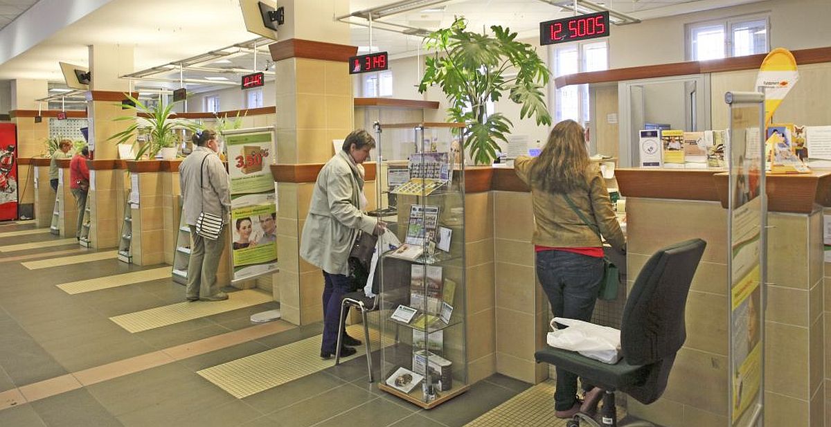 Könnyíti a nyugdíjasok számára az utalvány kifizetést a posta