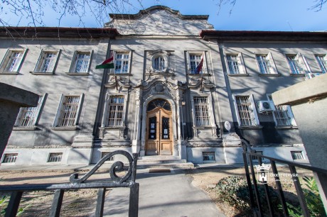 Ütemezetten halad az Arany János iskola felújítása