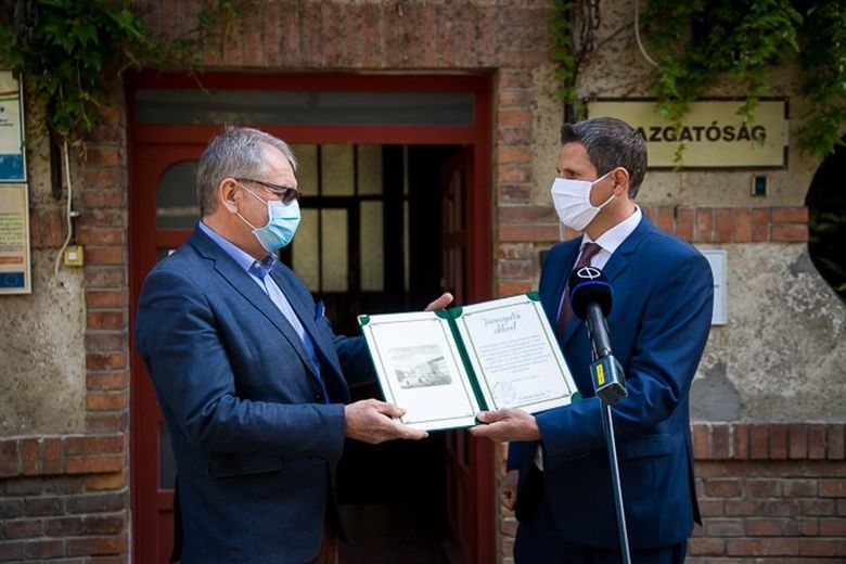 Elnöki köszönet és támogatás a Szent György Kórháznak