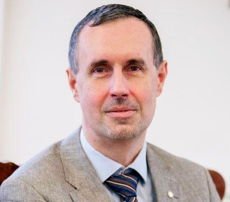 Reprezentatív szűrővizsgálat Fehérváron - Szabó Attila rektorhelyettest kérdeztük