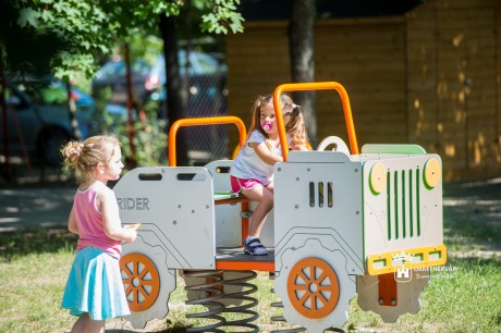 Hétfőtől újra valamennyi városi óvodában fogadják a kisgyermekeket