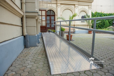 Akadálymentesítették, korszerűsítették a Szent István Művelődési Házat