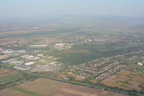 A 81-es négysávosítása mellett az M7 új fehérvári csomópontját is tervezik a nyertes cégek