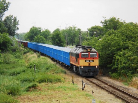 Páratlan kiállítás nyílik ma a 160 éves Fehérvár-Komárom vasútvonal történetéről