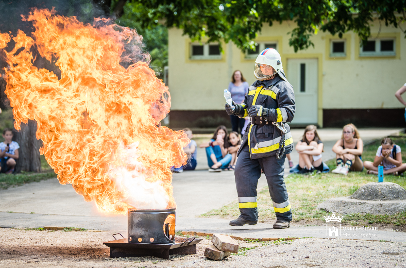 Tűzoltás és Haydn-duók - változatos programok a Napraforgó táborban
