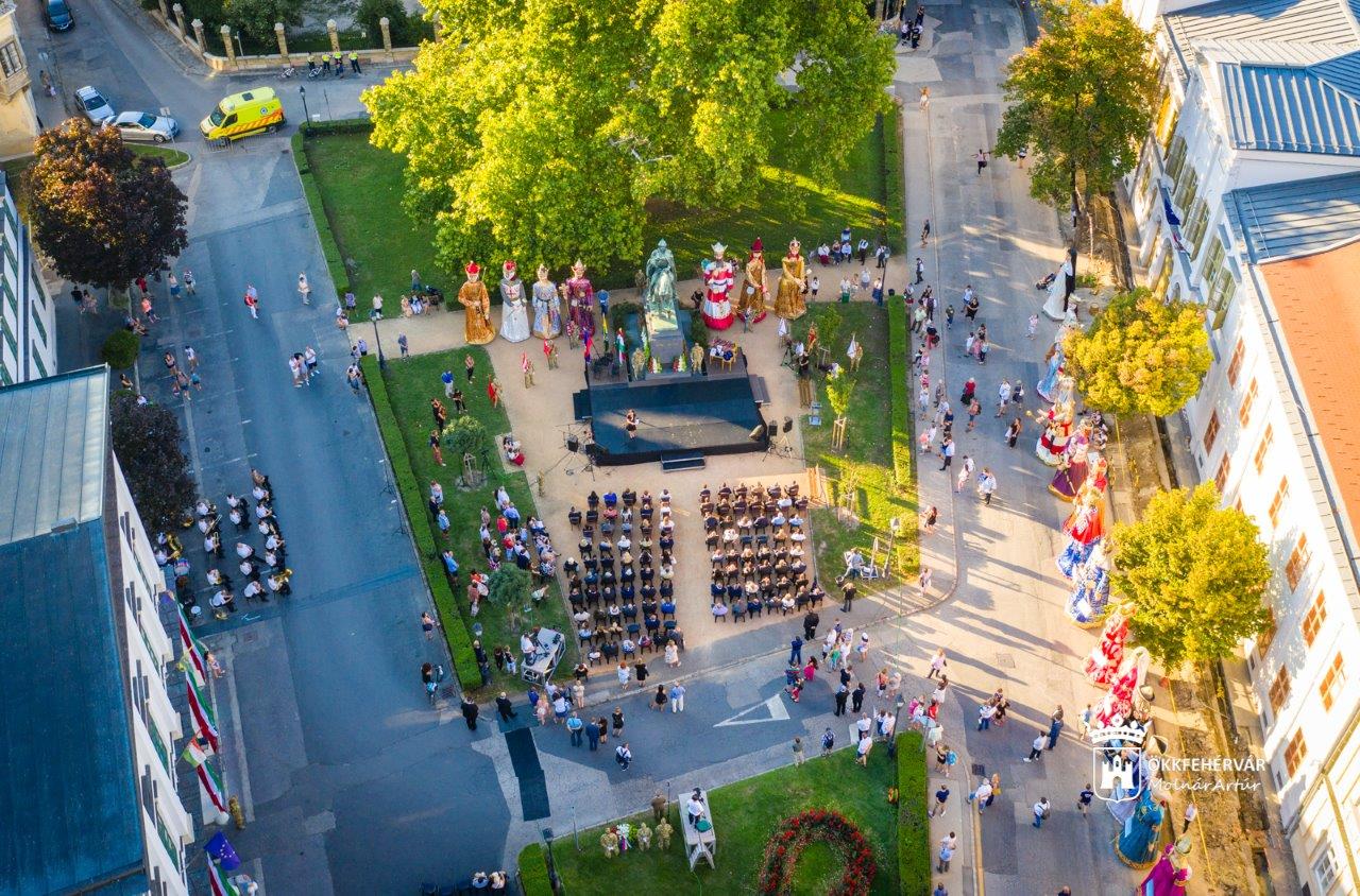 Köszönet a Székesfehérvári Királyi Napokon dolgozóknak és résztvevőknek