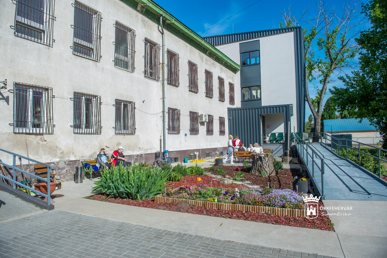 Látogatási tilalom lépett érvénybe minden szociális intézményben