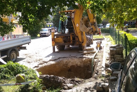 A Csanádi, a Radnóti és a Pilinszky tér környékét érinti a pénteki vízvezeték hibaelhárítás