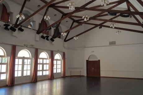 Akusztikai fejlesztés keretében megújulhat a Malom utcai Táncház