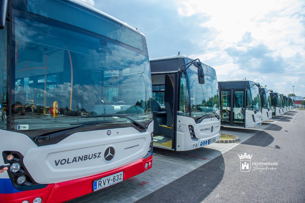 15 vadonatúj járművel korszerűsödik a székesfehérvári helyi autóbusz-állomány