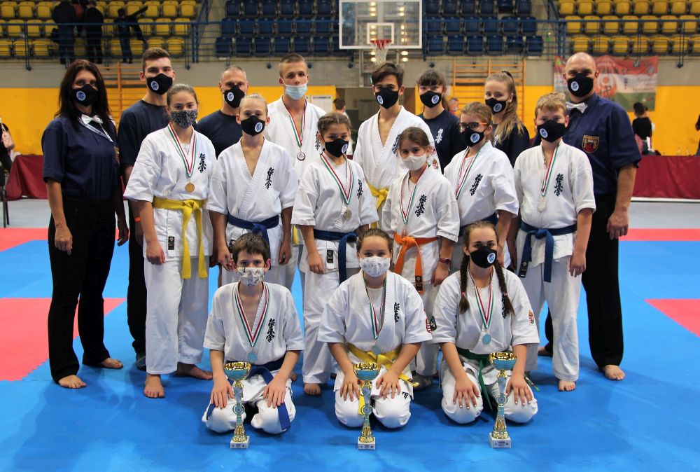 Karate: négy bajnoki cím az Utánpótlás magyar bajnokságról