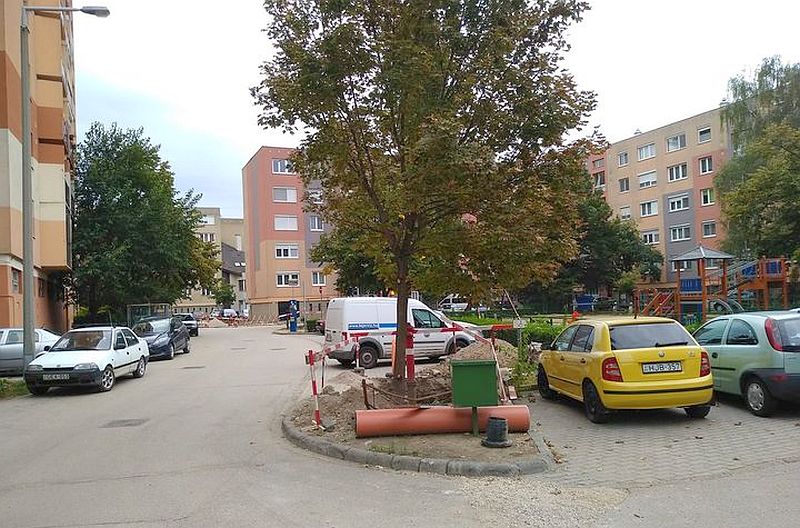 Új ivóvíz vezetéket helyeznek üzembe jövő hét elején a Pilinszky téren és környékén