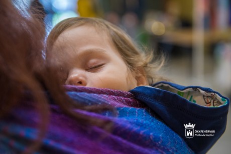 Szombatig várják az érdeklődőket a Babahordozó Hét programjaira a Szabművházban
