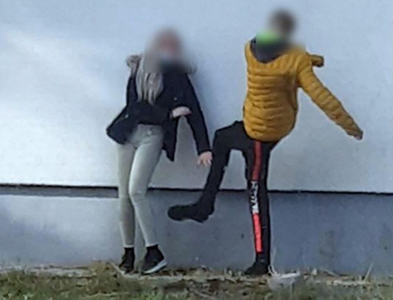 Letartóztatták a barátnőjét bántalmazó 17 éves fiút