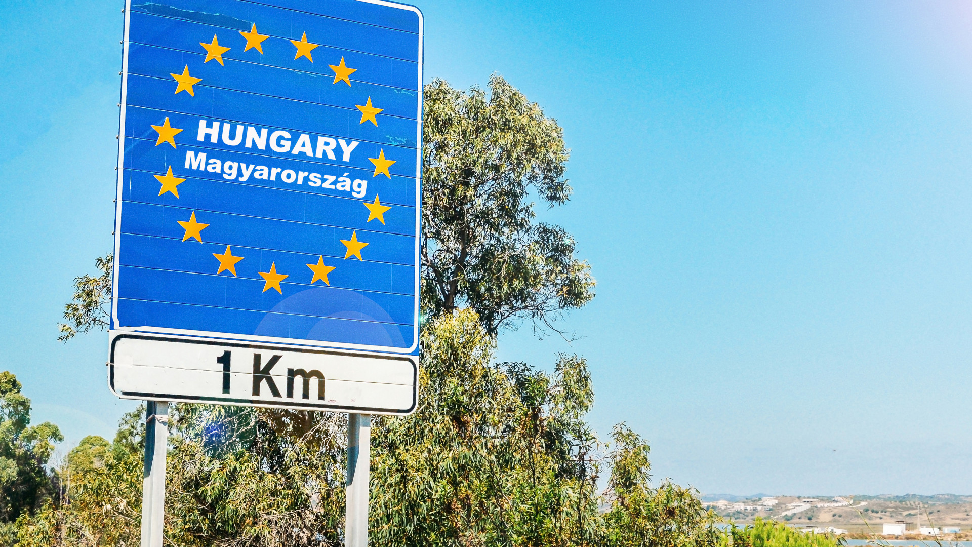 Meghosszabbították a magyar határzárat - december 1-ig érvényes az intézkedés