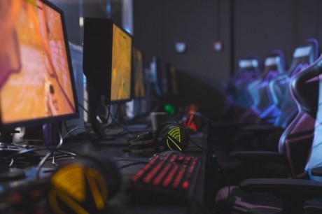 E-sportok - a professzionális videojáték sportnak számít?