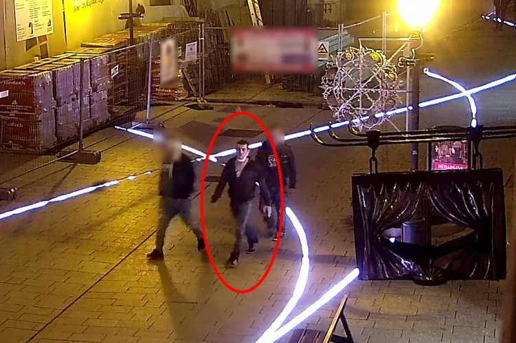 Kábellopás miatt keresik a fehérvári rendőrök a képen látható férfit