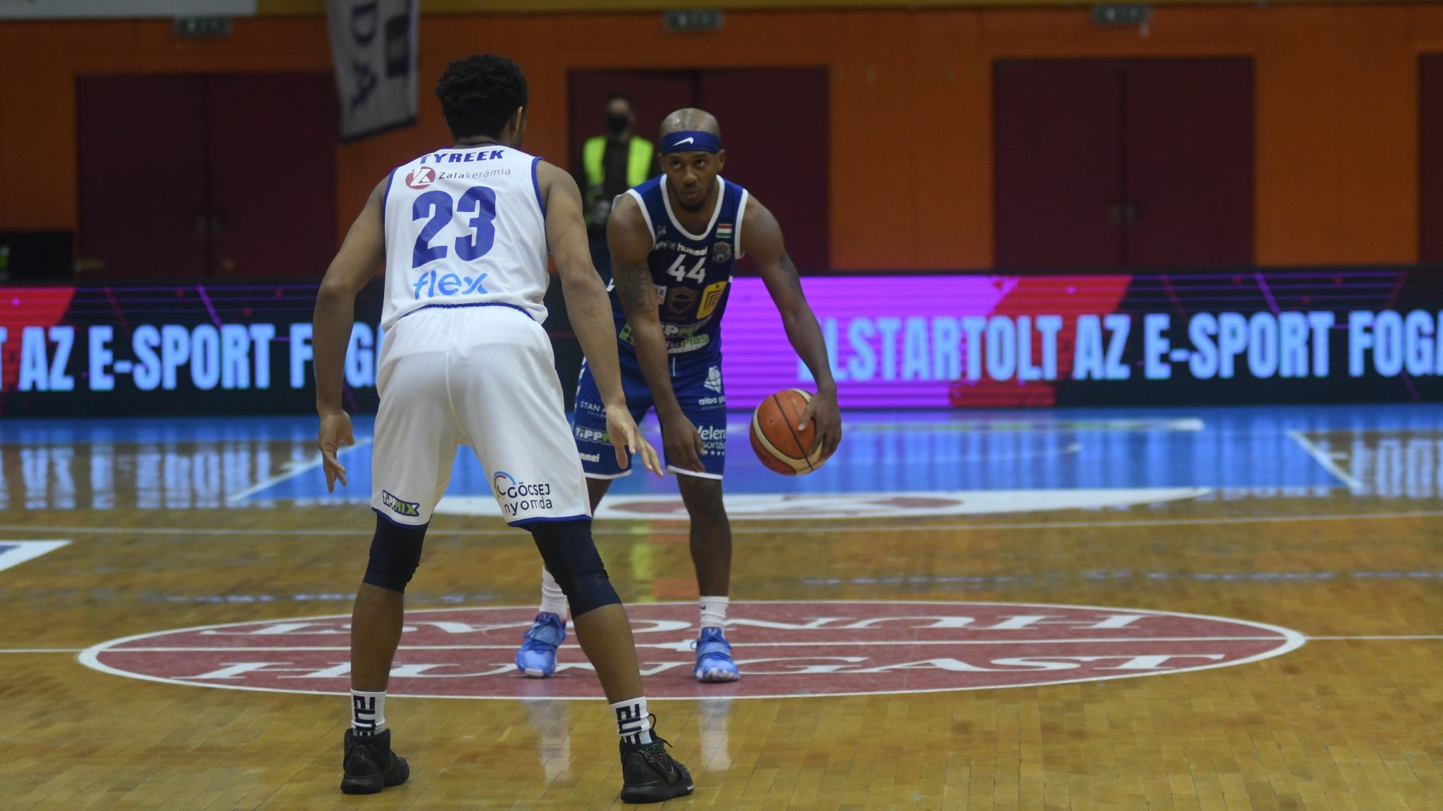 Tartalékos volt, de fölényesen győzött az Alba Fehérvár a ZTE ellen