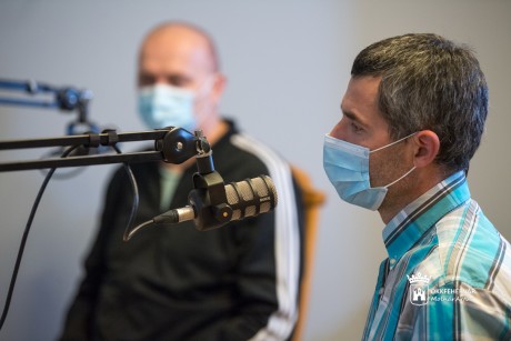 Kutyahideg - életmentő kérdések, járatok az utcán élőkért