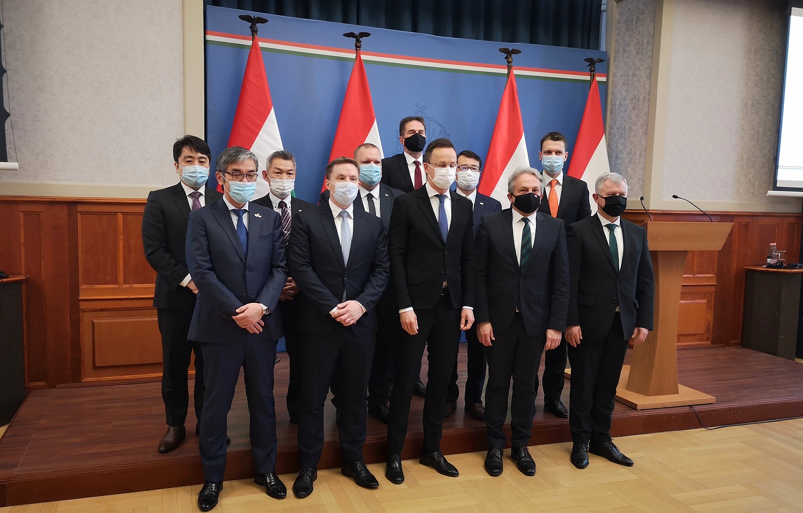 Milliárdos japán beruházások - fejleszt a fehérvári DENSO is