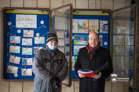 Székesfehérvár, a mi városunk! - bemutatták a 2021-es, gyermekrajzokból készült naptárt