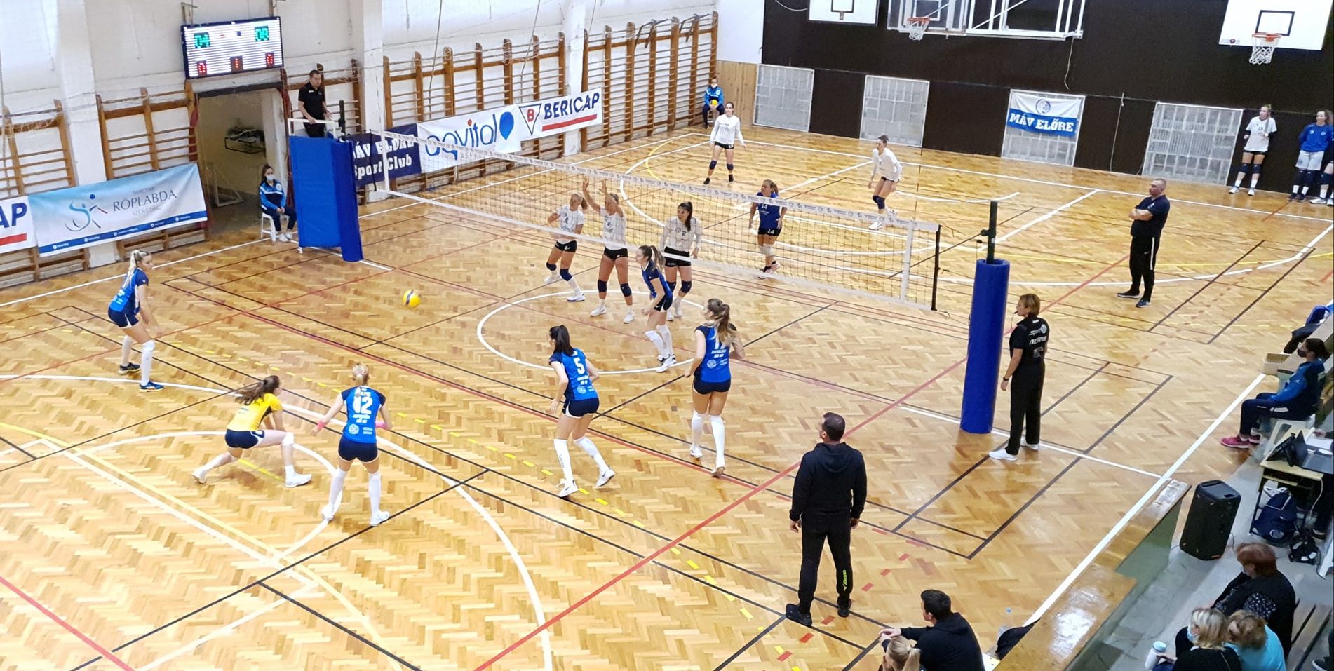 Három sima játszmában nyerte pécsi bajnokiját a MÁV női csapata