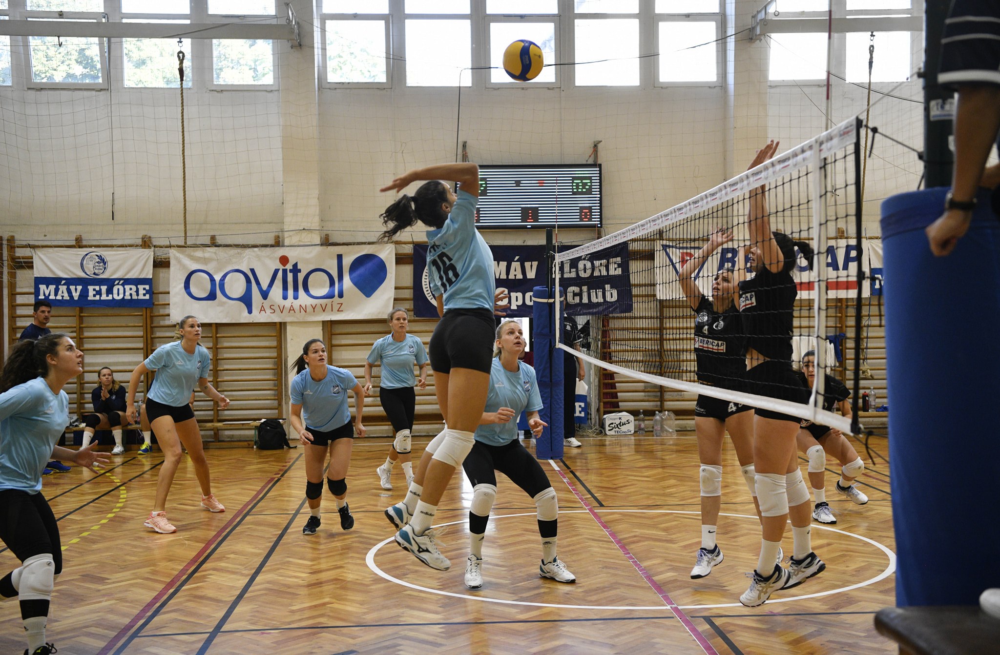 Négy hazai mérkőzés következik a MÁV Előre női röplabdázóinak