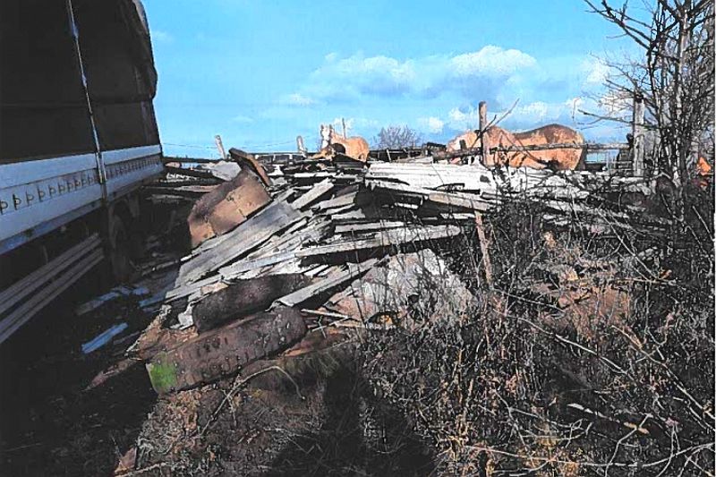 Illegális hulladéklerakókat fogtak a rendőrök - bűntett miatt kell felelniük