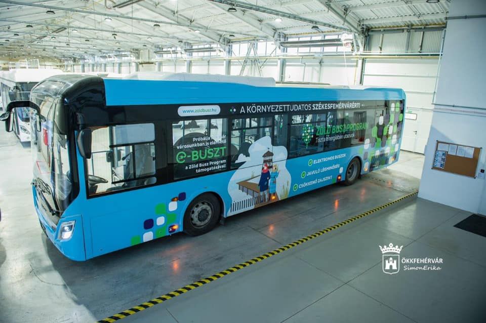 Hétfőn reggel forgalomba áll az elektromos busz Székesfehérváron