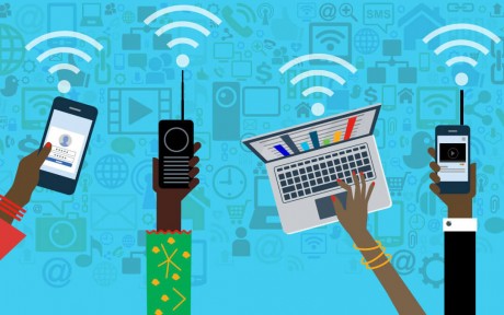 Biztonságos internetezést oktatnak a saját családjuk nélkül nevelkedő gyerekeknek