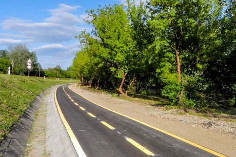Hamarosan épül a Székesfehérvár és Balatonfőkajár közötti kerékpárútszakasz is