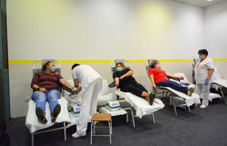 Ezer forintos étkezési utalványt kapnak a véradók