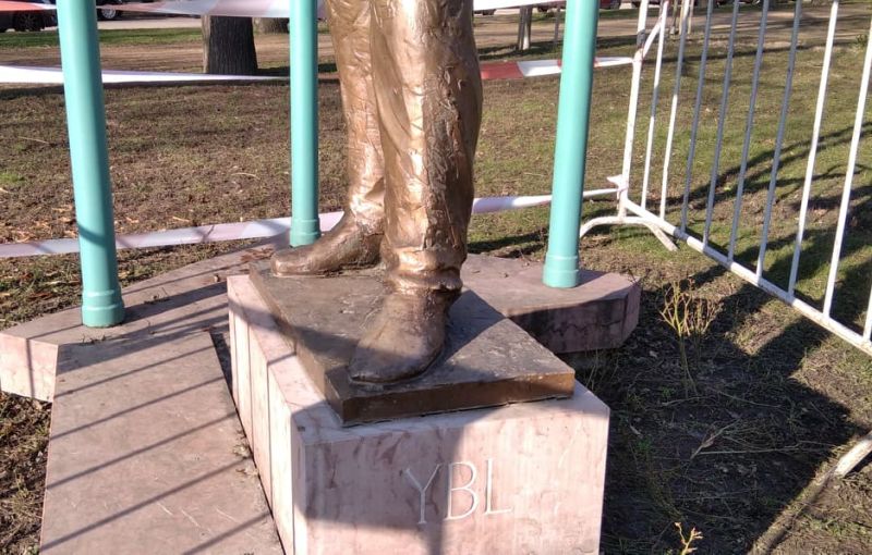 Restaurálják az Ybl-szobrot - április végén kerül vissza a Zichy ligetbe