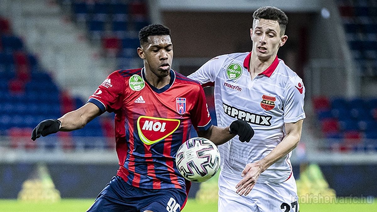 A Budapest Honvéd otthonában lép pályára a MOL Fehérvár FC vasárnap délután