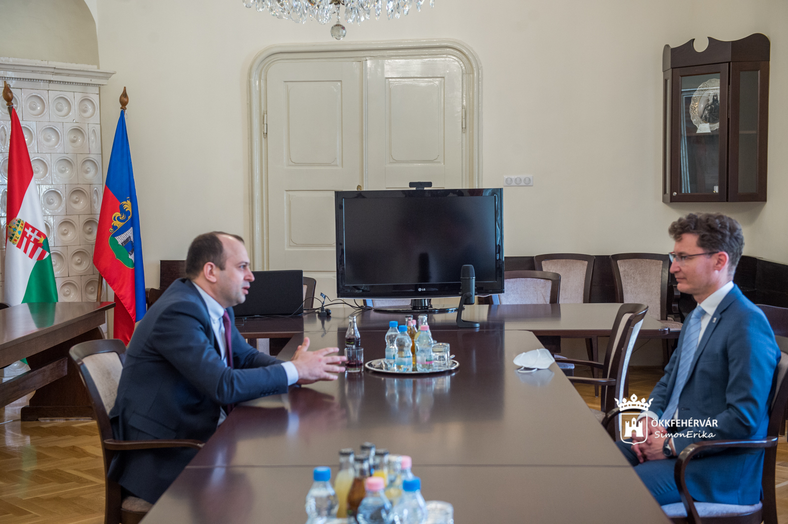 Gazdasági és kulturális együttműködés  - a moldáv nagykövettel egyeztetett a polgármester
