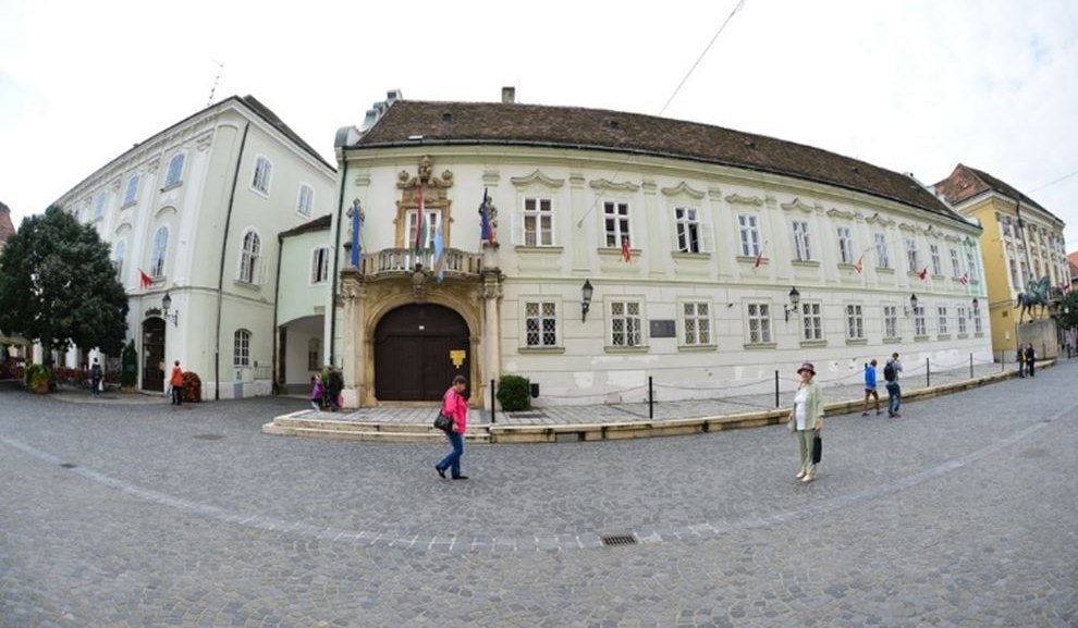 Május 19-től szerdánként ismét lesz személyes ügyfélfogadás a Polgármesteri Hivatal Ügyfélszolgálatán