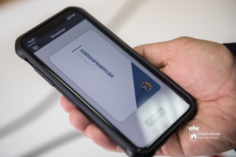 Hamarosan elindul az új városkártya-rendszer – interjú Laufer Tamással