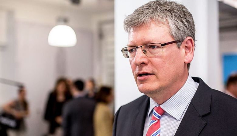 A szociális Európa politikai pillérei - online folytatódik a Közéleti klub