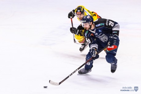 Szabó Dániellel is szerződést hosszabbított a Hydro Fehérvár AV19