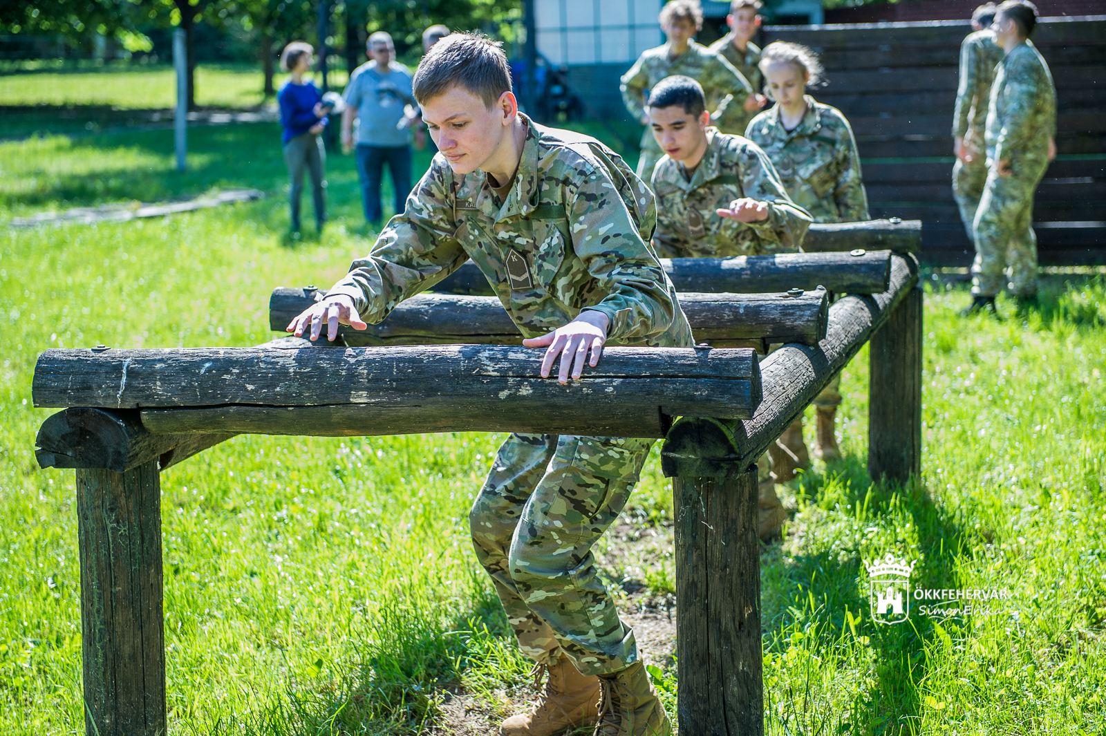 Hej, élet, kadétélet! - podcast az Árpád Technikumban működő kadétképzésről