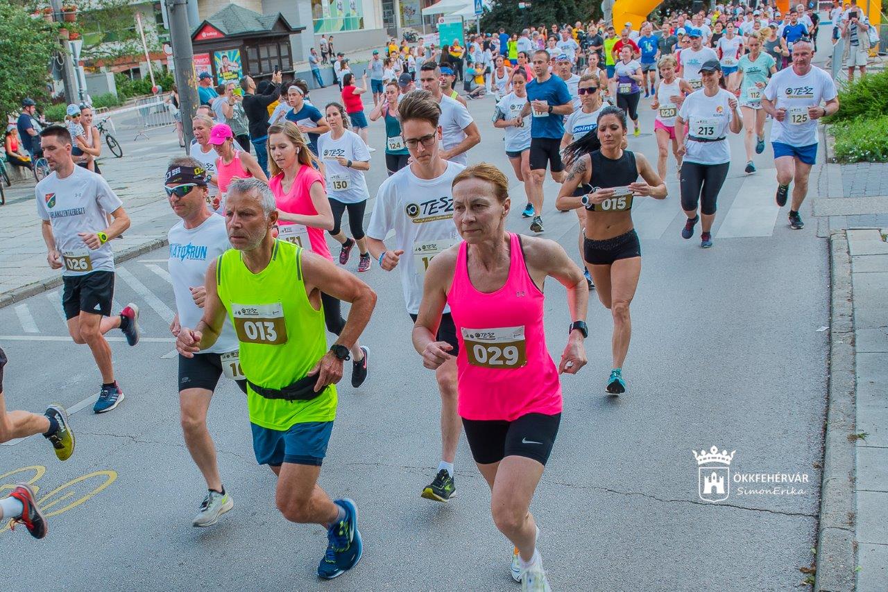 Tizedik alkalommal futhattunk a tiszta, egészséges Székesfehérvárért