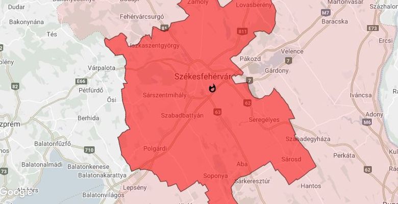 Kigyulladt egy kamion az M7-esen Székesfehérvárnál