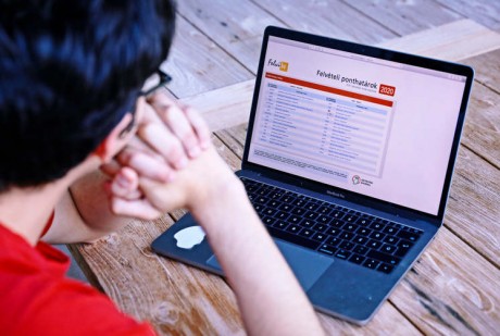 Fontos felvételi határidő jár le csütörtökön - július 8-ig lehet sorrendet módosítani