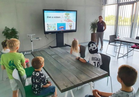Vizes élőhelyekről és a csillagok világáról is tanulhatnak a gyerekek a sóstói ökoklubban