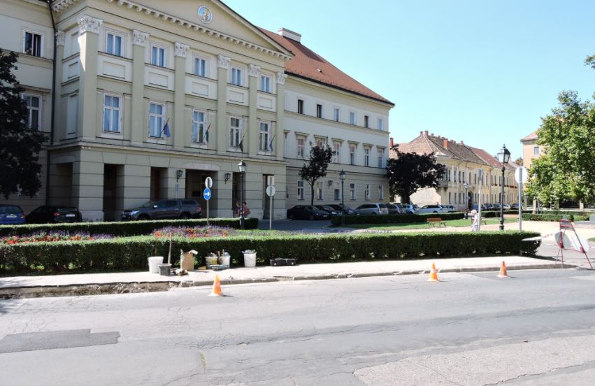 Keddtől változik a forgalmi rend a Szent István téren