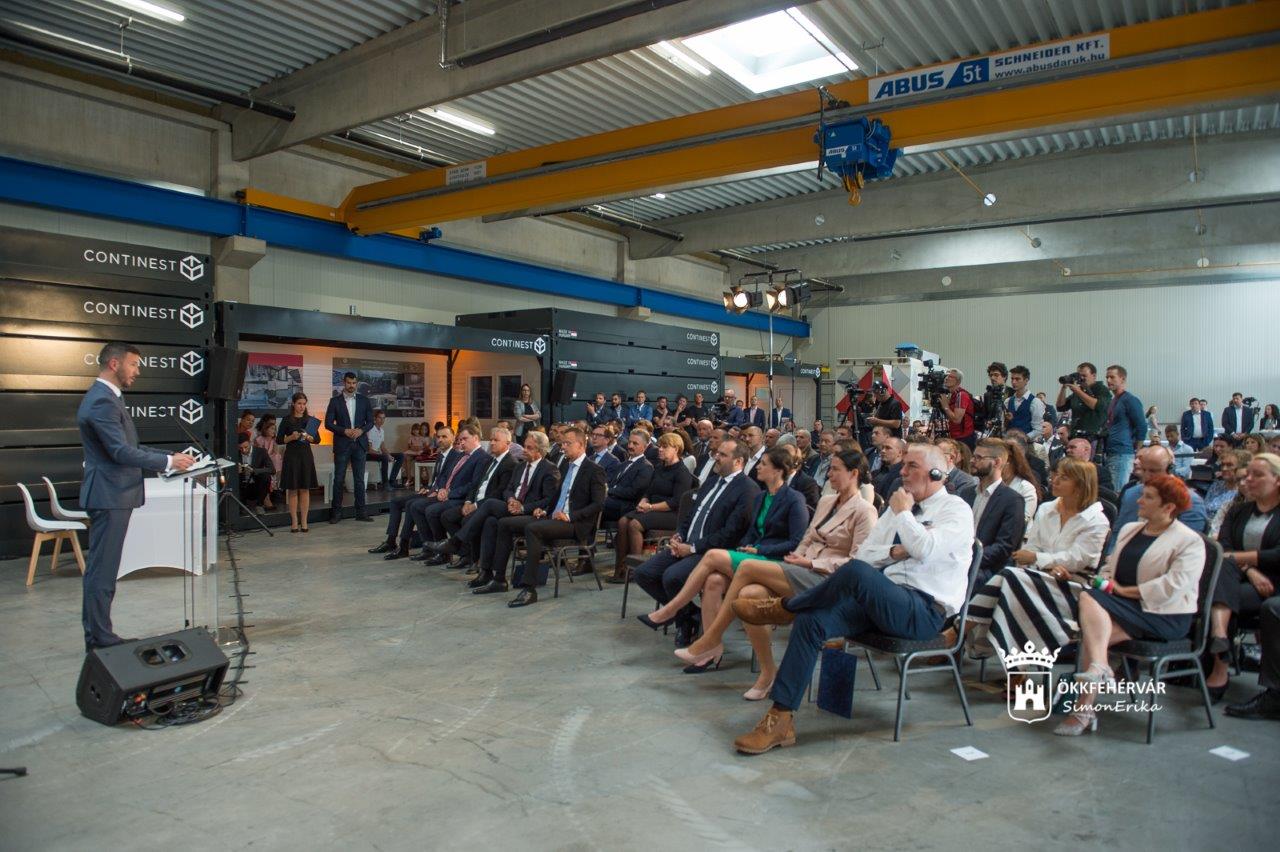 Felavatta székesfehérvári gyárát a Continest Technologies Zrt.