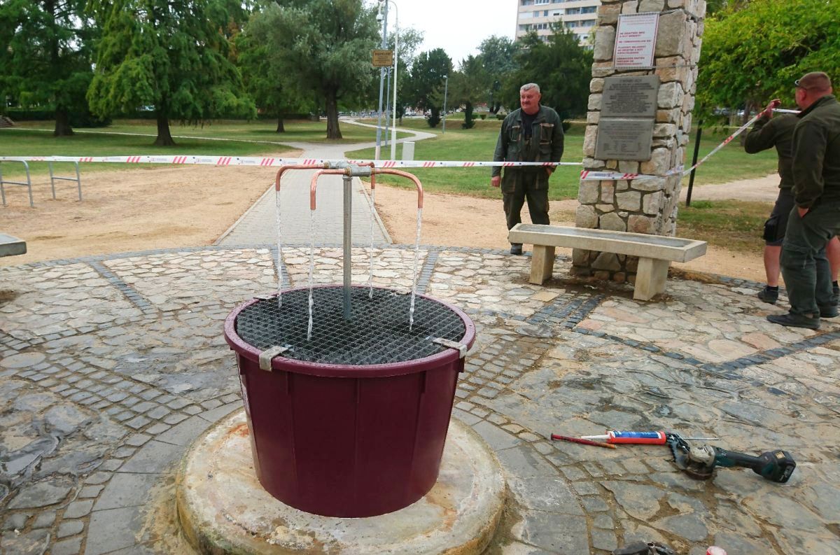 Elkészült az ideiglenes vízvételi hely a Csitáry kútnál