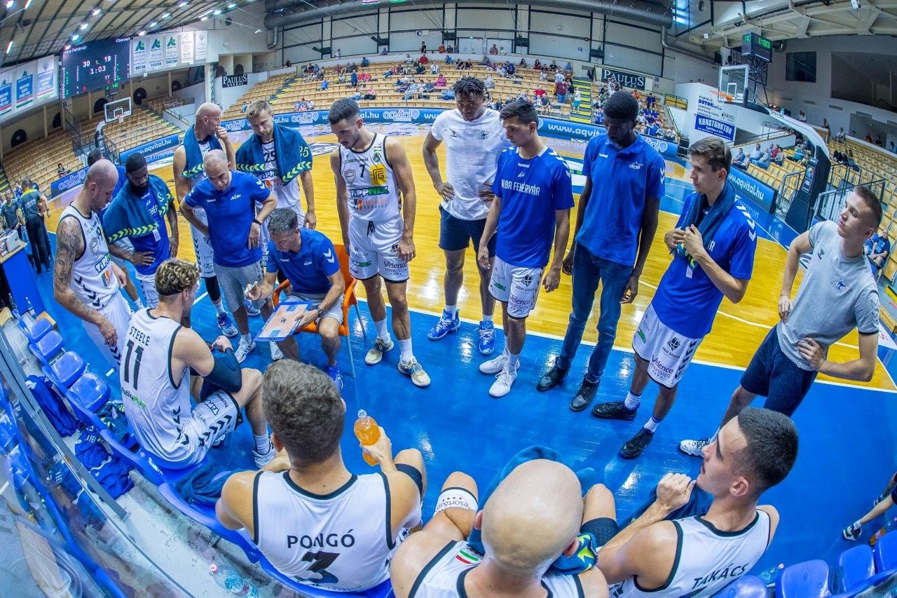 A Paks ellen, de Szekszárdon kezdi a bajnokságot az Alba Fehérvár