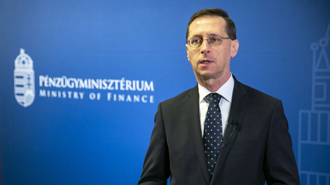 Megérkezett a kormány döntése az szja-visszatérítésről